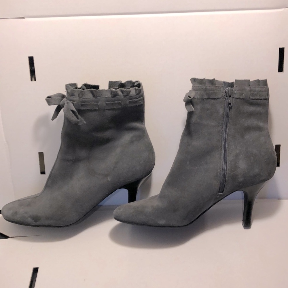Connie high heel suede boots